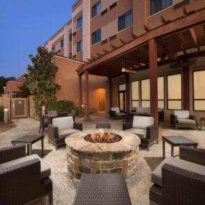 Hotels near Oil Palace Tyler - Courtyard by Marriott Tyler