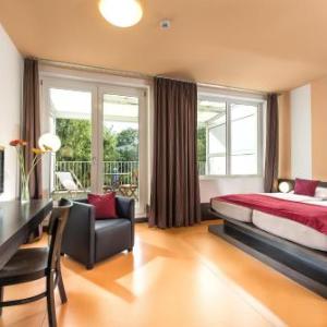 Hotels near FRANNZ Club Berlin - Hotel Grenzfall