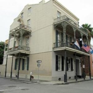 Lafitte Hotel & Bar