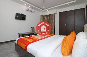 OYO 9977 Jagat Residency, Dehradun