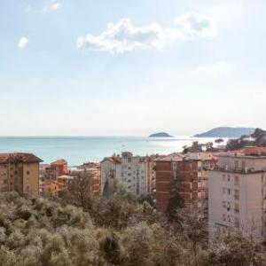 Nice apartment in Lerici w/ 2 Bedrooms