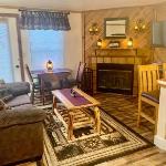 Rustic Cozy Condo at Brian Head Utah