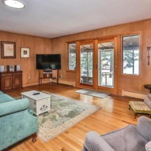 Loon Crest Lane Retreat - Hiller Vacation Homes cottage