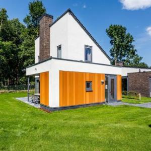 Holiday Home Buitenhof De Leistert