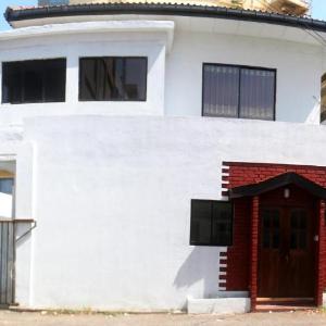 Mountain View Holidays