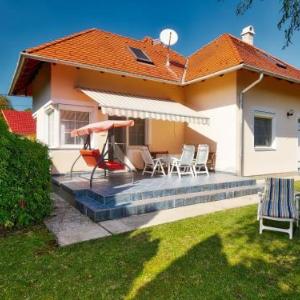 Holiday Home Balaton H2090