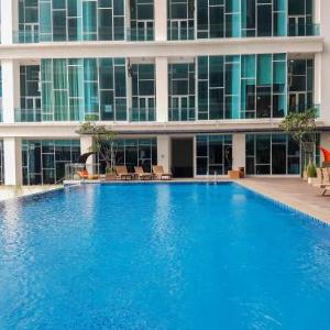 Modern Look 1BR at Brooklyn Alam Sutera Apartment By Travelio