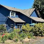 Delightful family-friendly home in the heart of WA Olympia