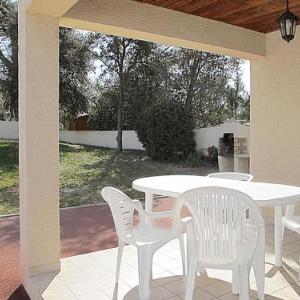 Holiday Home Petite Chantepie - IDO214