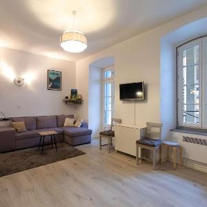 Studio cosy rénové au centre de Cauterets idéal pour 4 équipé et confortable