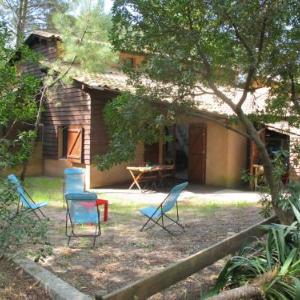 Holiday Home Sous les Pins - LCA145
