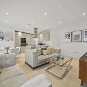 Stylish Apartments near Central London FREE WIFI