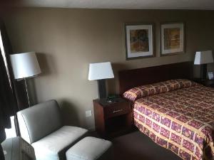 Allen Park Motor Lodge hotel near Huntington Place