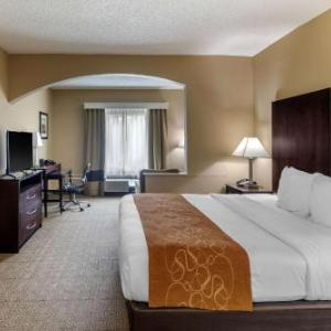 Comfort Suites Near Stonebriar Mall