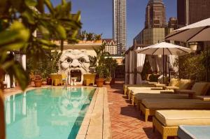 Hotel Per La, Autograph Collection hotel near Los Angeles Convention Center