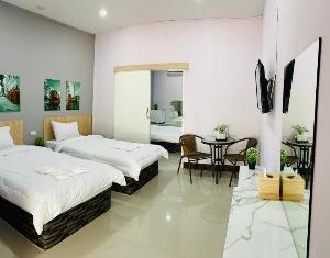 Sweet Hug Hotel, Suphan Buri