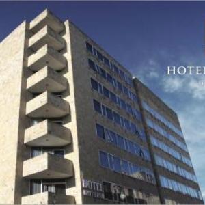 Hotels near Guanamor Studio Theater Zapopan - Hotel Universo