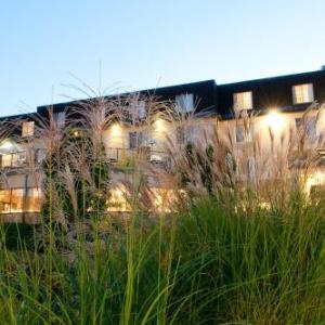 Hotels near Hayes Performing Arts Center Blowing Rock - Meadowbrook Inn And Suites