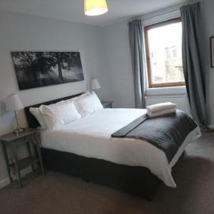 Prestwick Central Apartment