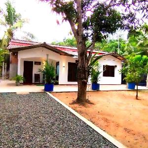 Villa cozy haven mirissa