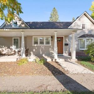Downtown Spearfish Historic Home