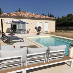 Modern villa in the south of the Ardèche near the Vallon-Pont-d’Arc