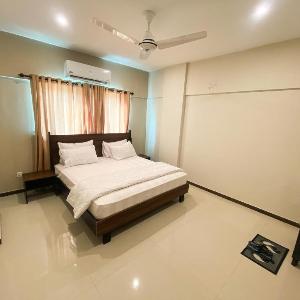 Furnished luxury Vacation Apartment in DHA Phase 8