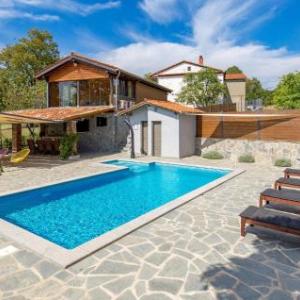 Stunning home in Lisac w/ Outdoor swimming pool and 3 Bedrooms