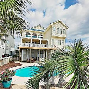 New Listing! Oceanfront Majesty With Pool & Elevator Home