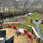 Bear Naked Hideaway - Relax in the hot tub with sounds from the nearby creek Epworth