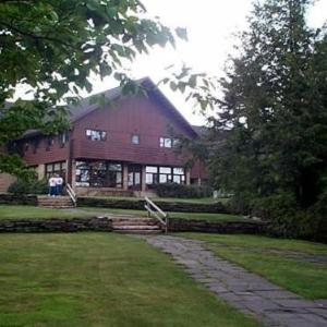 Davis Hotels Deals At The 1 Hotel In Wv Blackwater Falls State Park Lodge