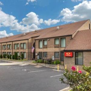 Econo Lodge & Suites Southern Pines