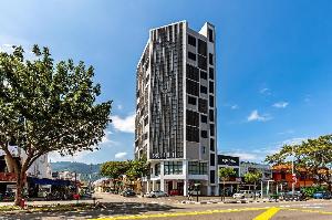 Brown Hotel, Tanjung Bungah