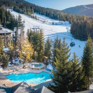 Blackcomb Springs Suites by CLIQUE