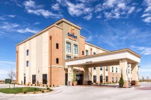 Comfort Suites, Liberal